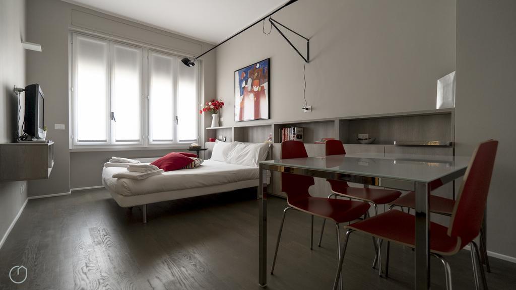 Apartament Italianway-Settembrini Mediolan Pokój zdjęcie